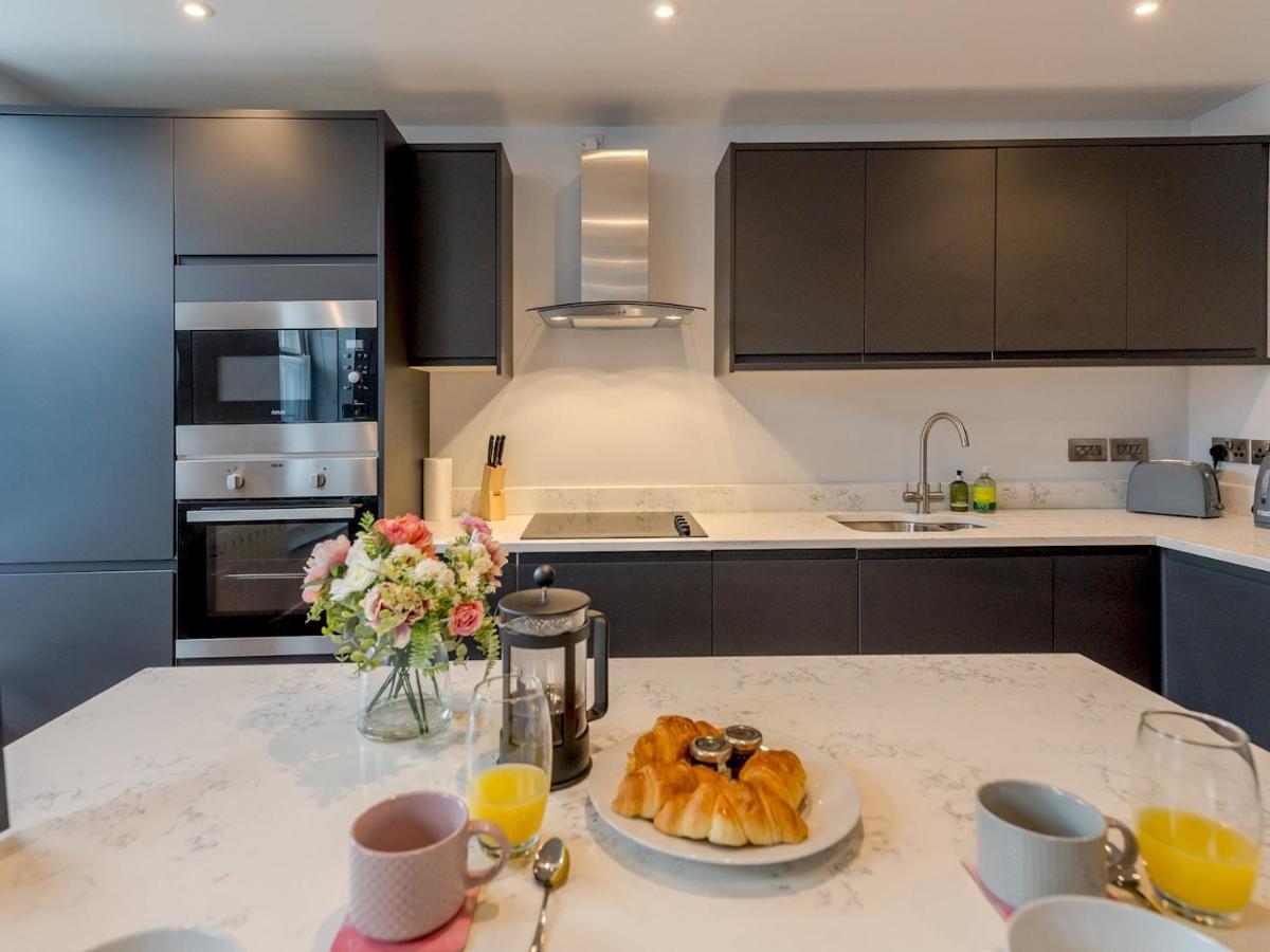 Pass The Keys 5A One Bedroom Modern Town Centre Apartment Shrewsbury Eksteriør bilde