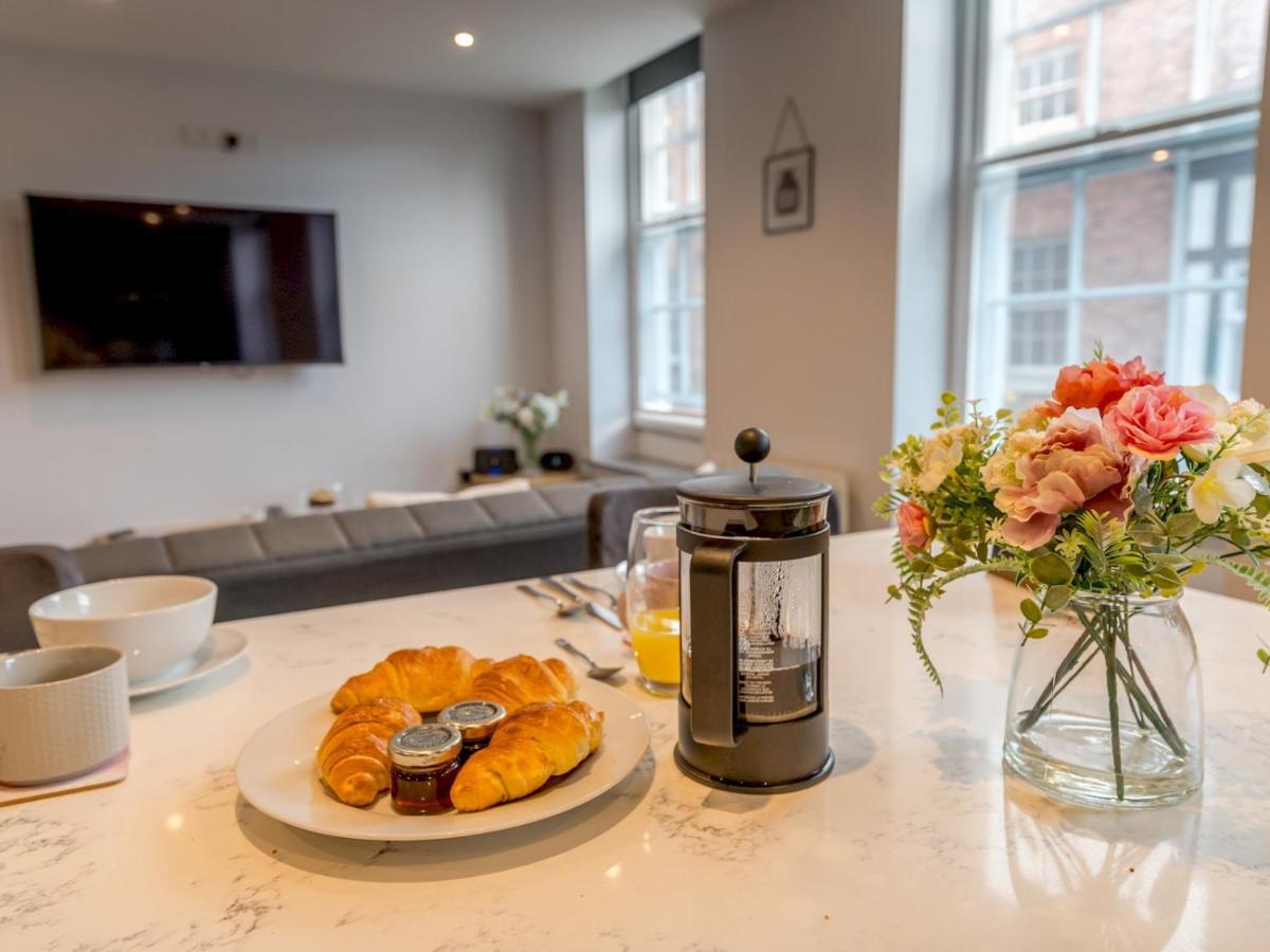 Pass The Keys 5A One Bedroom Modern Town Centre Apartment Shrewsbury Eksteriør bilde